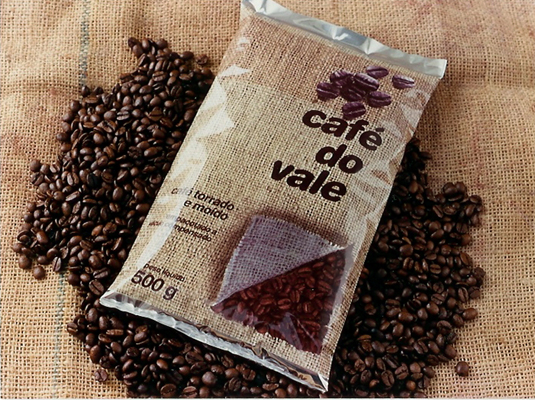Design Gráfico, Identidade Visual - Embalagem tipo almofada para café moído Café do Vale