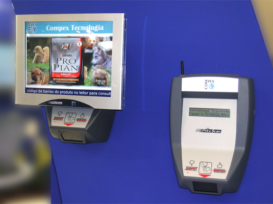 Design de Produto, Eletrnico - Leitor de Cdigo de barras, produto em utilizao, Compex PriceScan